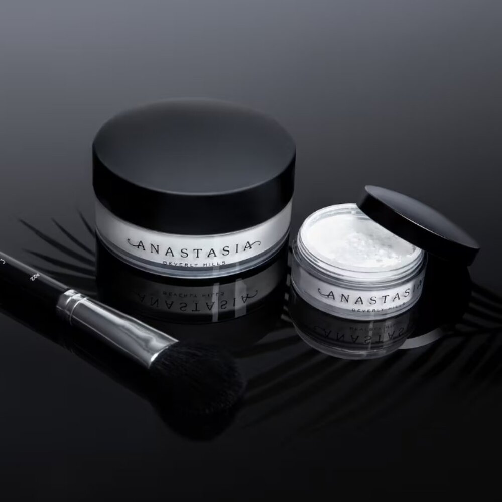 Anastasia Loose Setting Powder - Picture 2 of 5